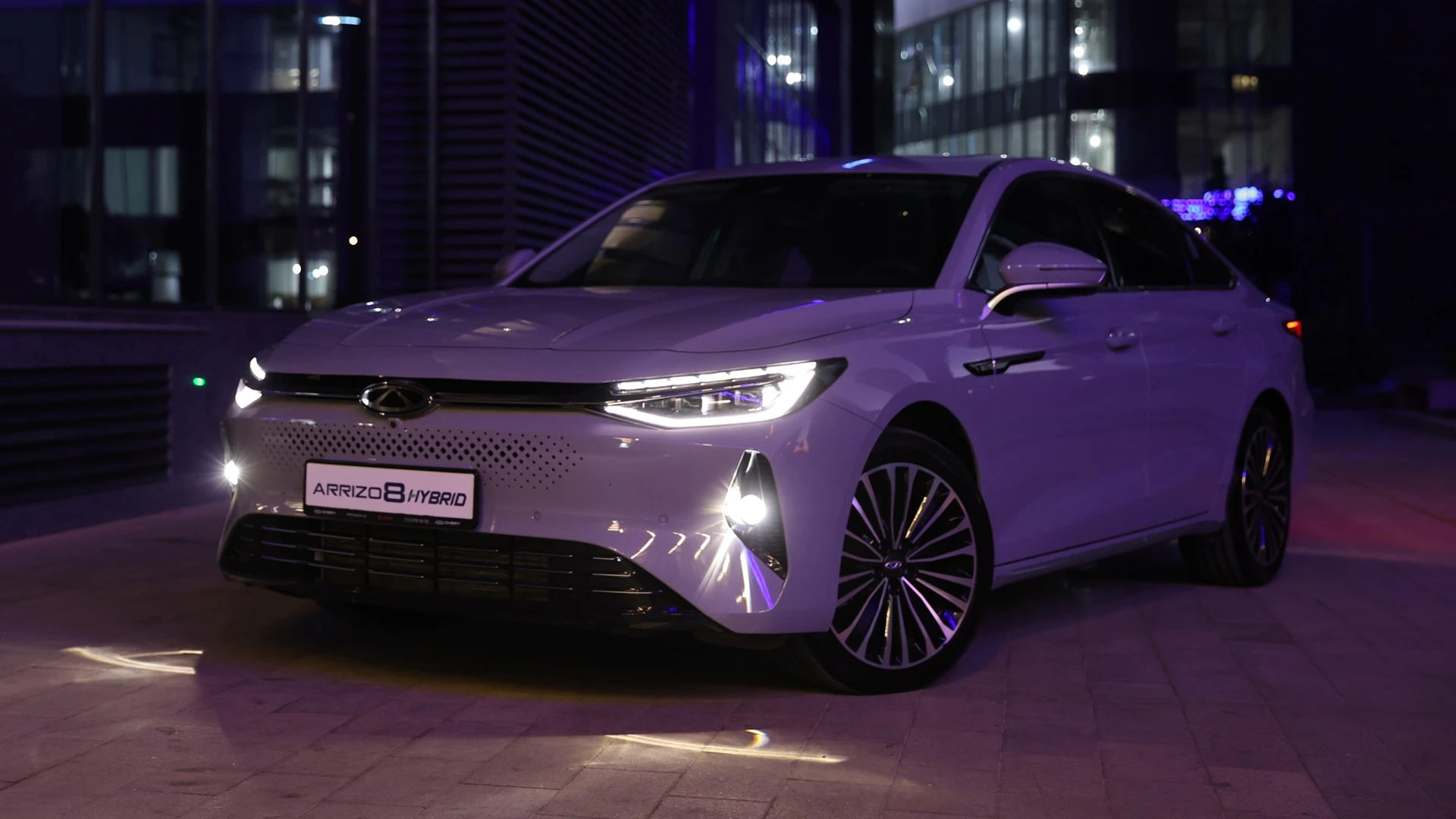 To'liq LED optikasi