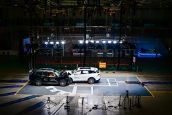 Chery Tiggo 9 avtomobillarining xalqaro sammiti doirasida o‘tkazilgan krash-testi